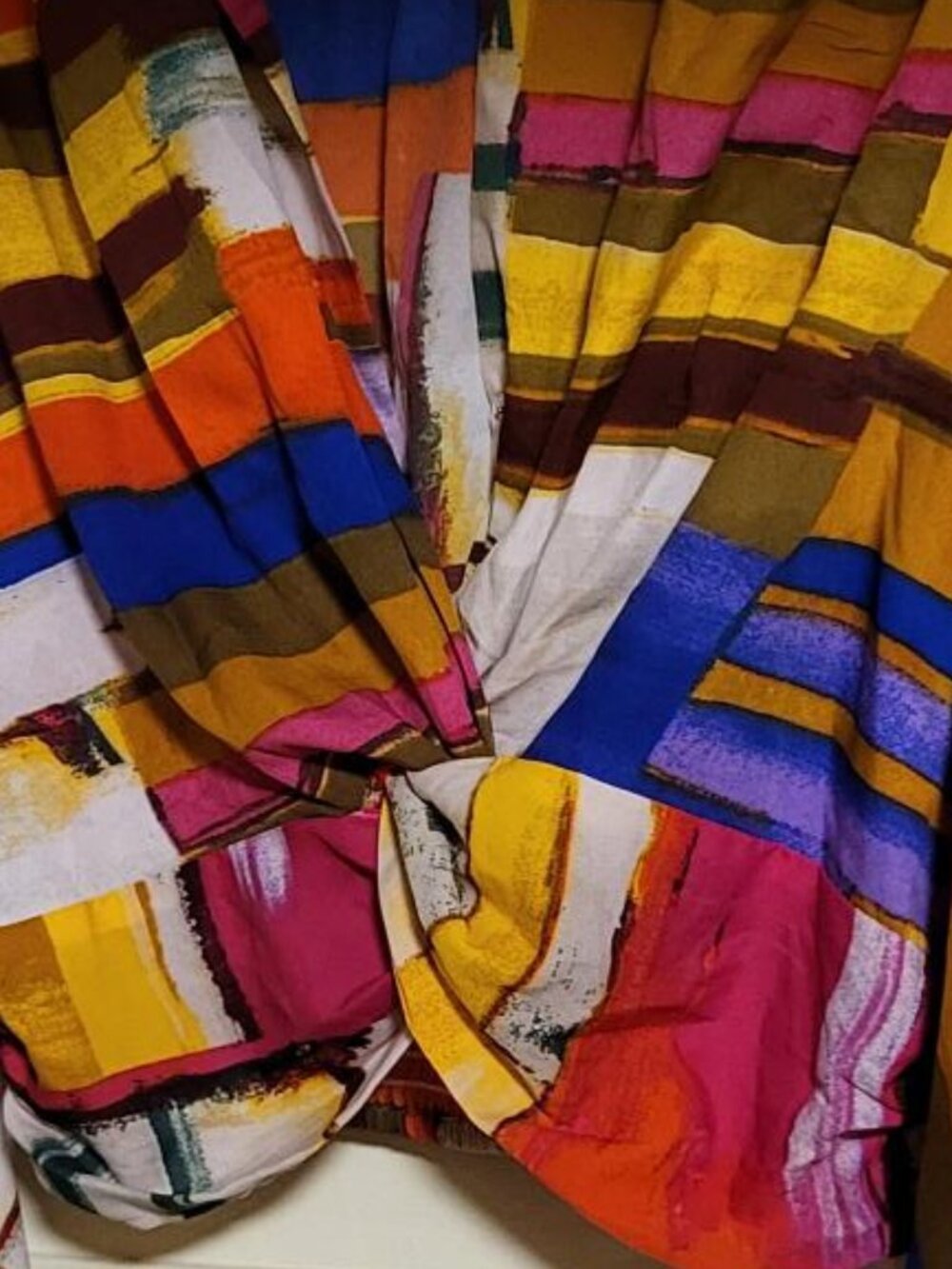 Beautiful Multi Color Top Size L - Picture 3 of 4